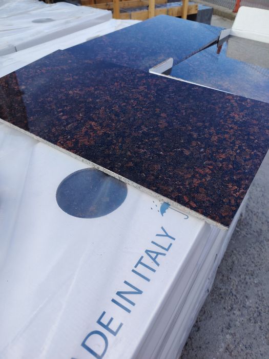 Гранит Тан Браун тънки плочи