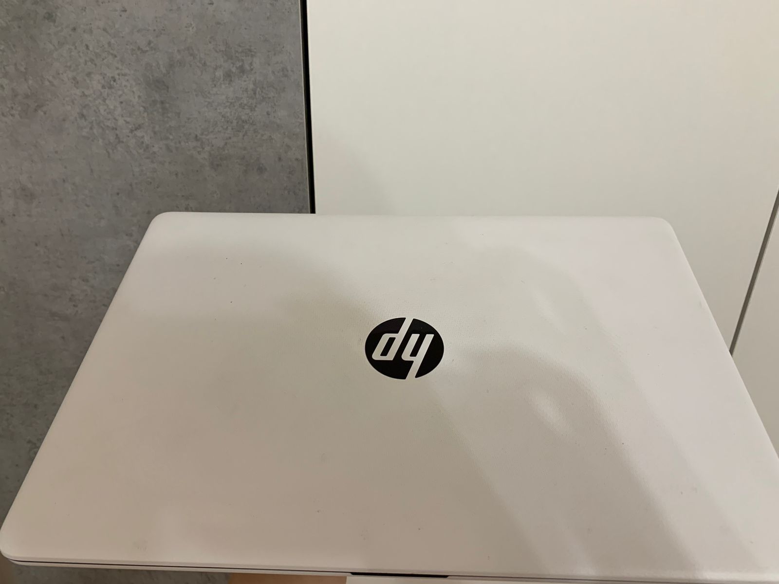 Ноутбук HP Laptop 15s в хорошем состоянии!