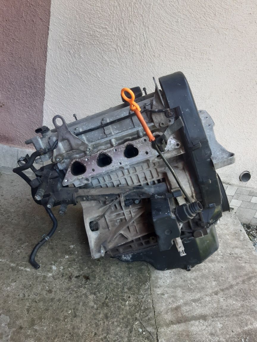 Vând motor benzina Skoda Fabia 1.4 AUA