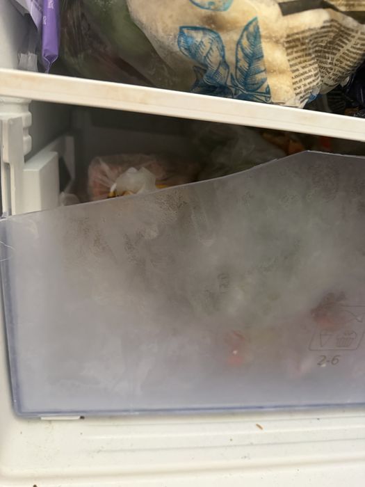 Хладилник Сив Беко