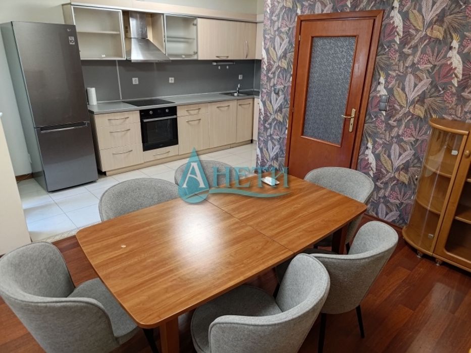 Дава се под наем Тристаен апартамент в София, Гео Милев - 111 кв.м за 800 € - Снимка #3