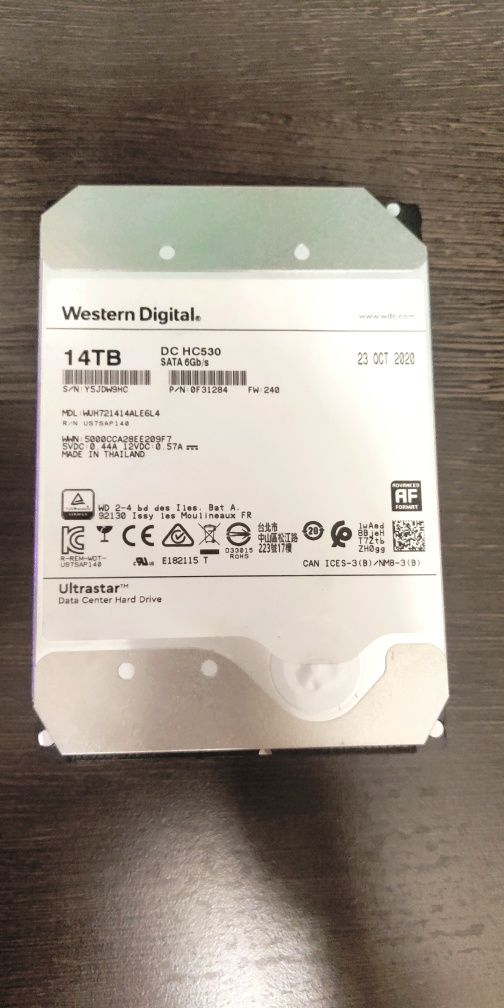 Продам HDD WD DC HC530 на 14 Tb