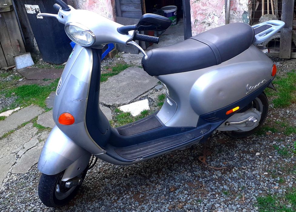 Scuter Piaggio Vespa ET2 49cc An 2001