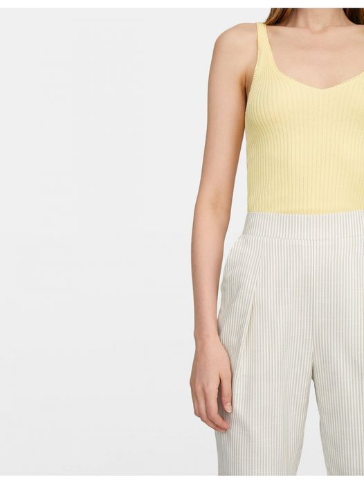 Pantaloni dungi Stradivarius