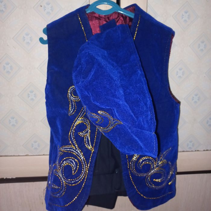 Продам национальный костюм