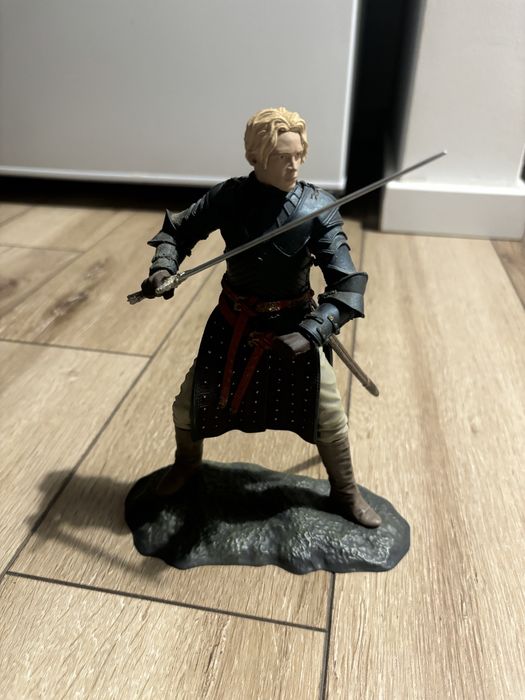 Figurina de colectie Lady Brienne of Tarth din Game of Thrones Noua