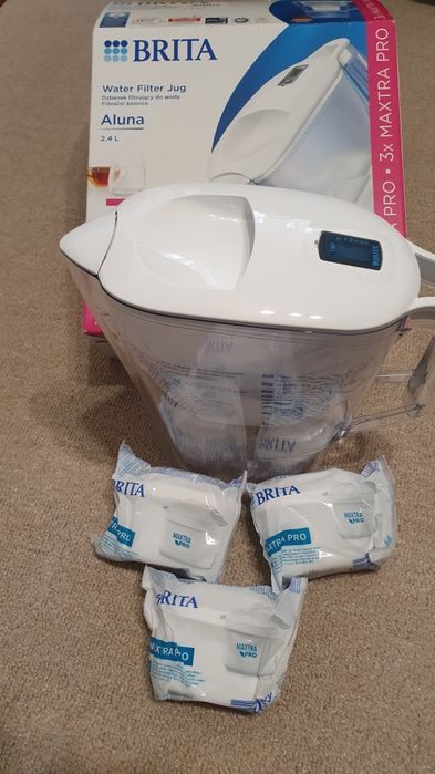 Cana filtranta BRITA Aluna + 3 filtre Maxtra Pro