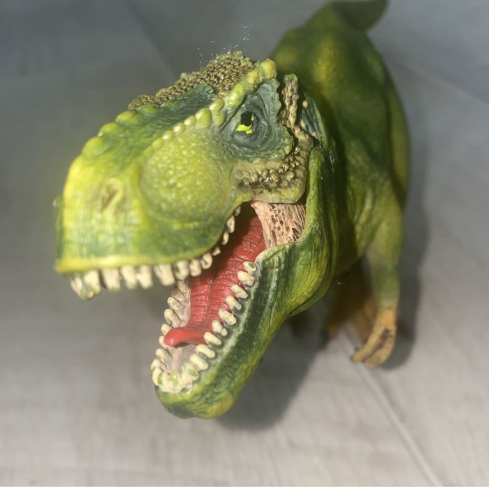 Игрушечный динозавр schleich “Tyrannosaurus rex”