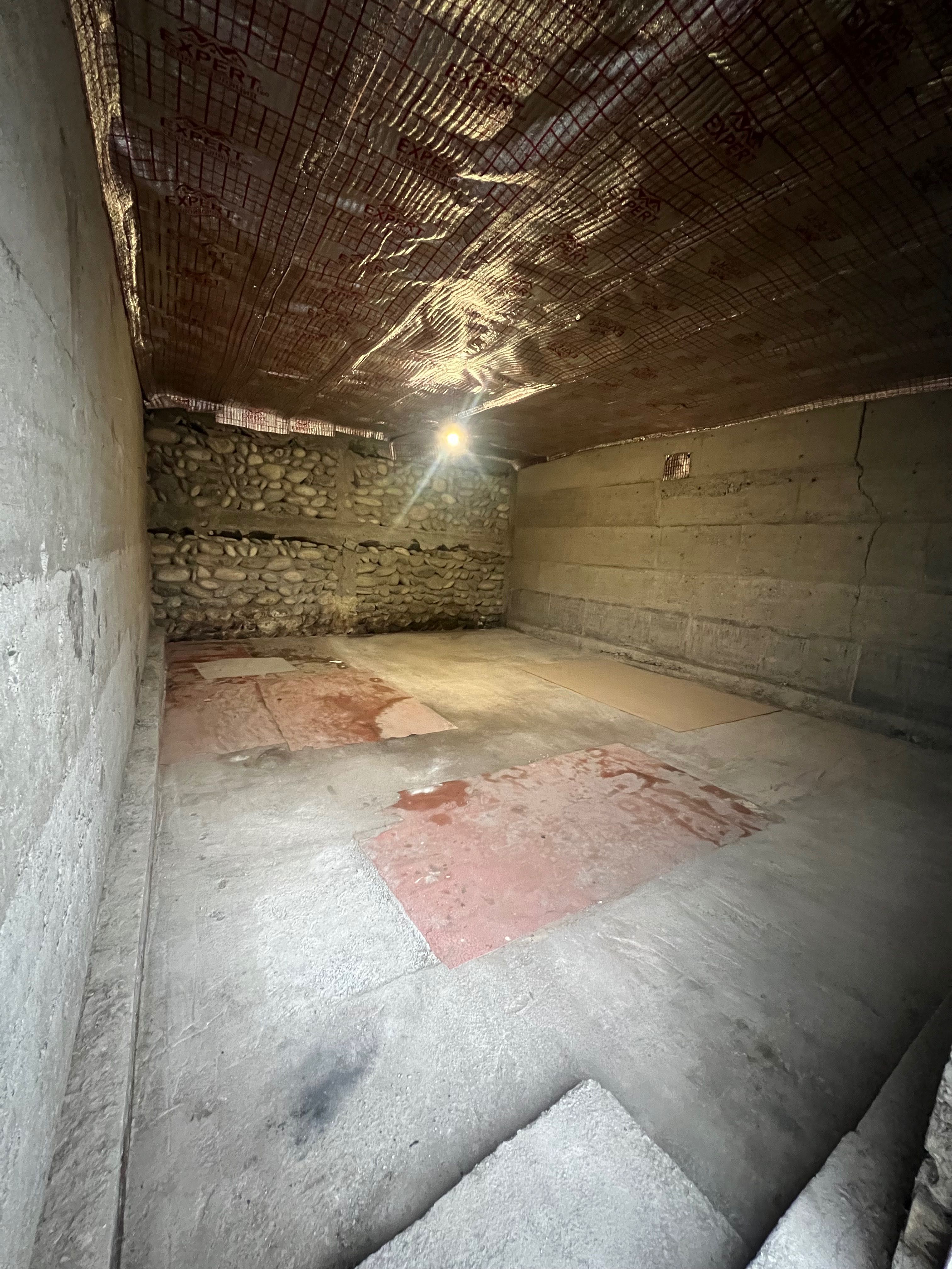 Склад (omborxona) 50m2 (6.30x8) 3.20sm mo’ljal: Farg’ona sh. 1-maktab