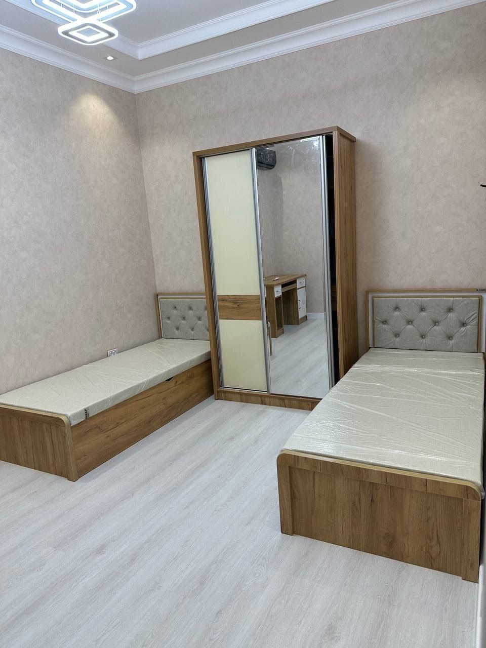 Махаля Агротехник   яшнабад. 4.4 сотки  135кв.м