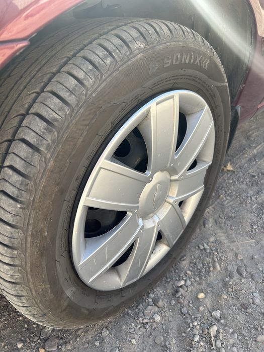 Летние покрышки sonix 195/60/r15 обмен