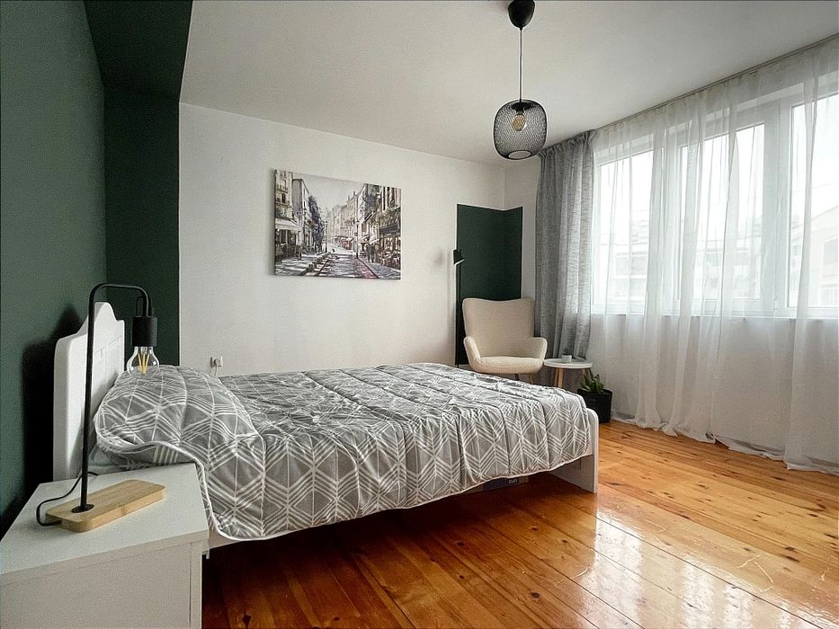 Тристаен апартамент с паркомясто до ул.Дубровник