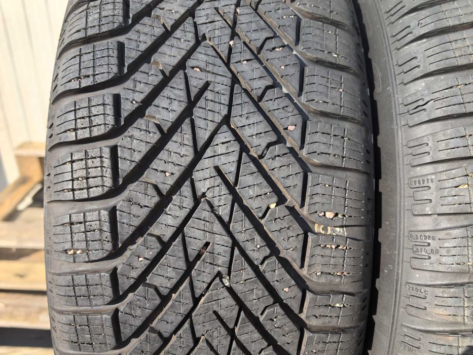 205/60/16 Пирели ДОТ 2024 г - Като Нови