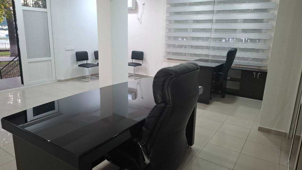 Сдается офис вдоль улицы Афросиаб