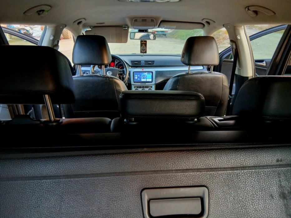 Vând Passat B6 variant HIGHLINE