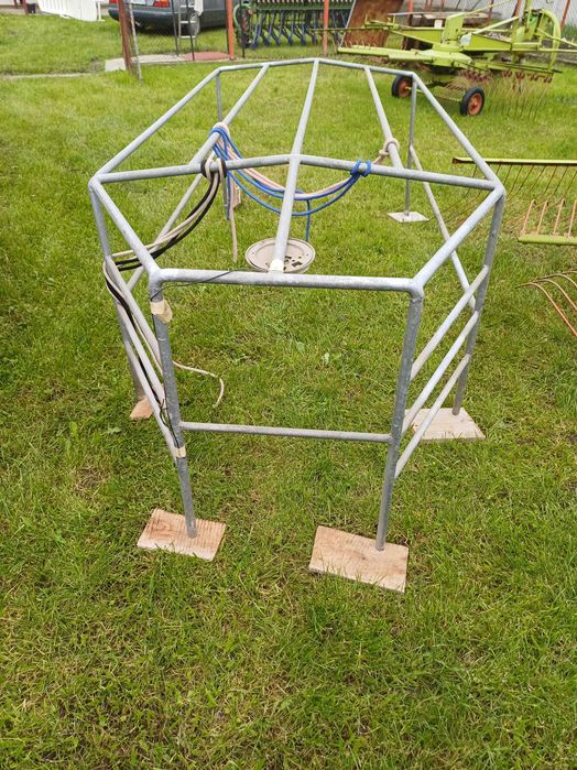 Vand remorca de animale