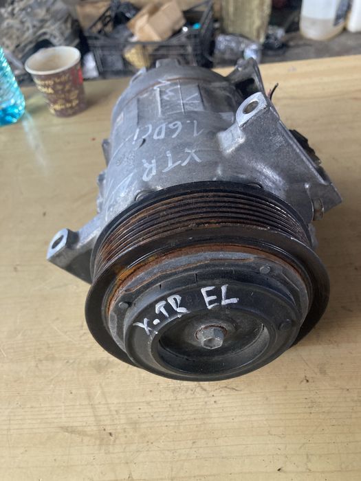 Nissan X-trail t32 1.6 dci 2016 година Компресор Климатик