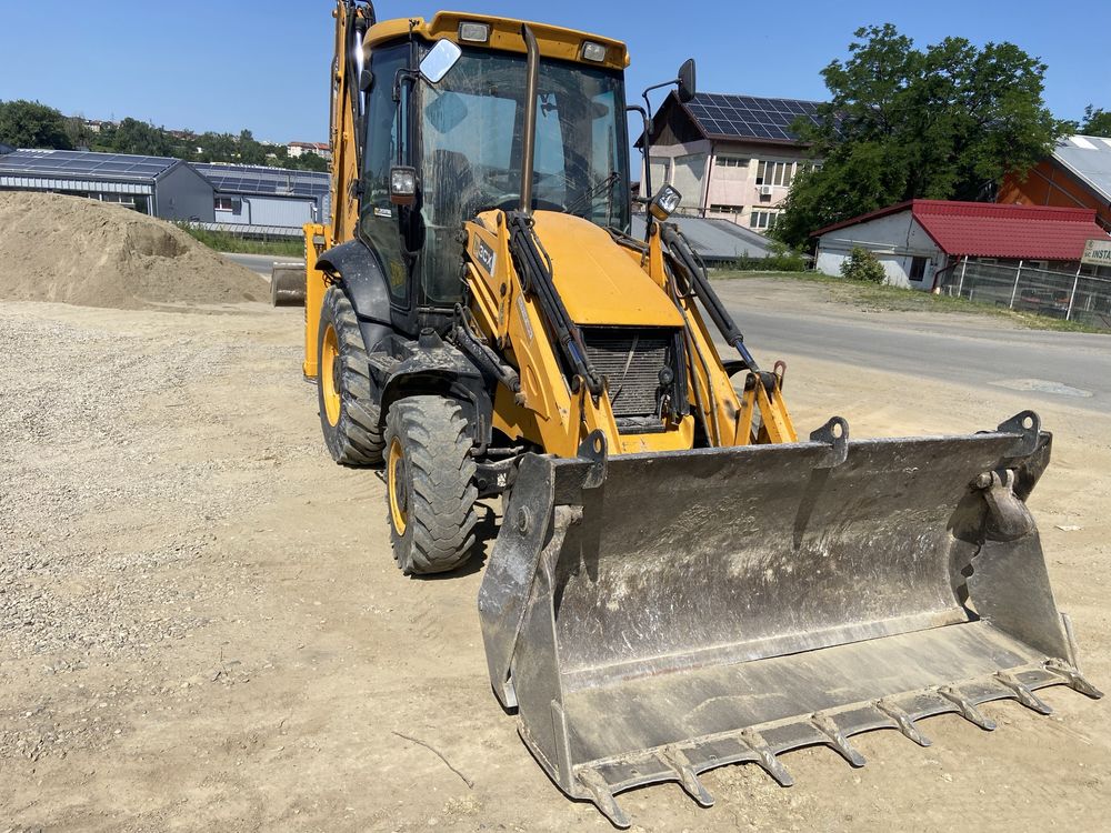Buldoexcavator jcb 3 cx easy control