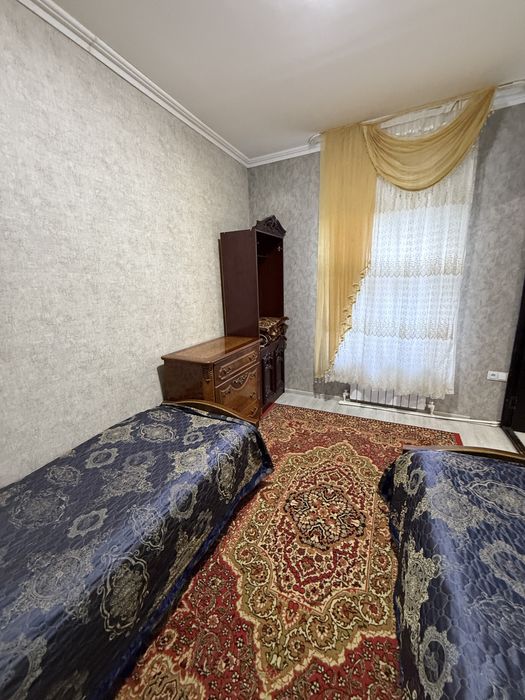 Аренда 3-комн кврт+кухня 1-этаж. Яшнобод туман, Метро Дустлик-5 орнтр.