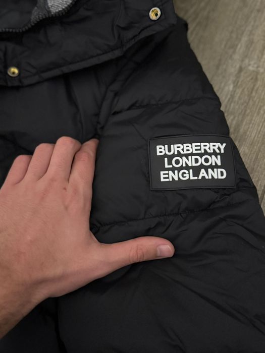 Geaca/Vesta Burberry Puffer Negru Mat