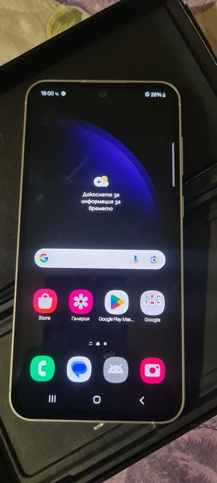 Samsung s23 fe чисто нов