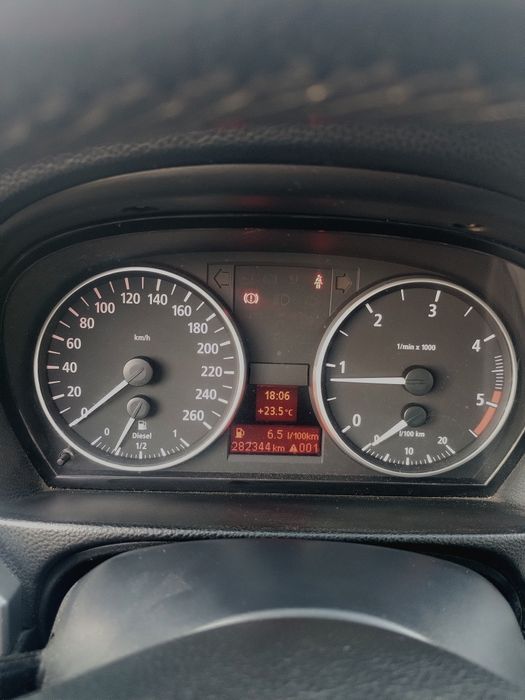 Vând BMW E90 163 CP