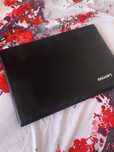 Laptop Lenovo-nu negociez