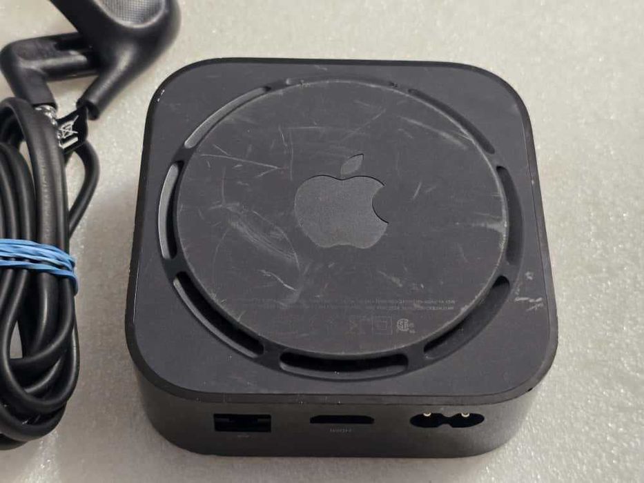 Media Streamer Apple TV (4th Generation) 32GB 4K (2160p) - A1842