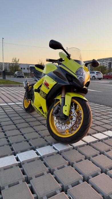 Suzuki Gsxr 1000 k8