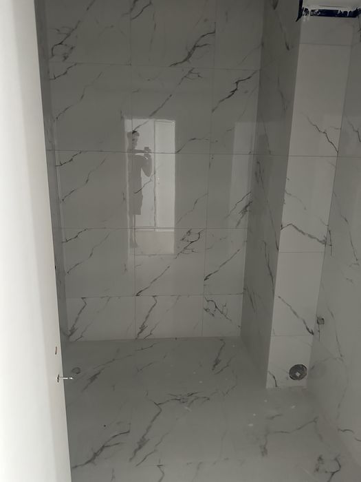 Vand 8 apartamente complex nou zona Elvila