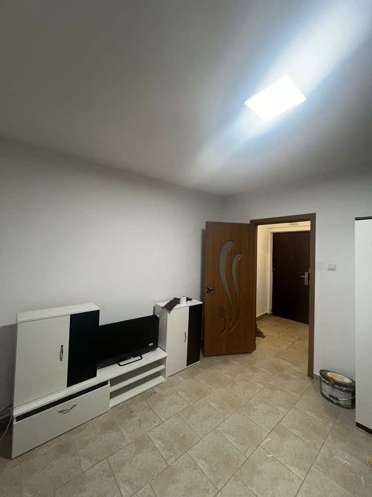 Inchiriez ap 2 cam Tecuci