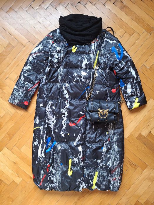 Тънко, леко, дълго пухено яке. Като ново.