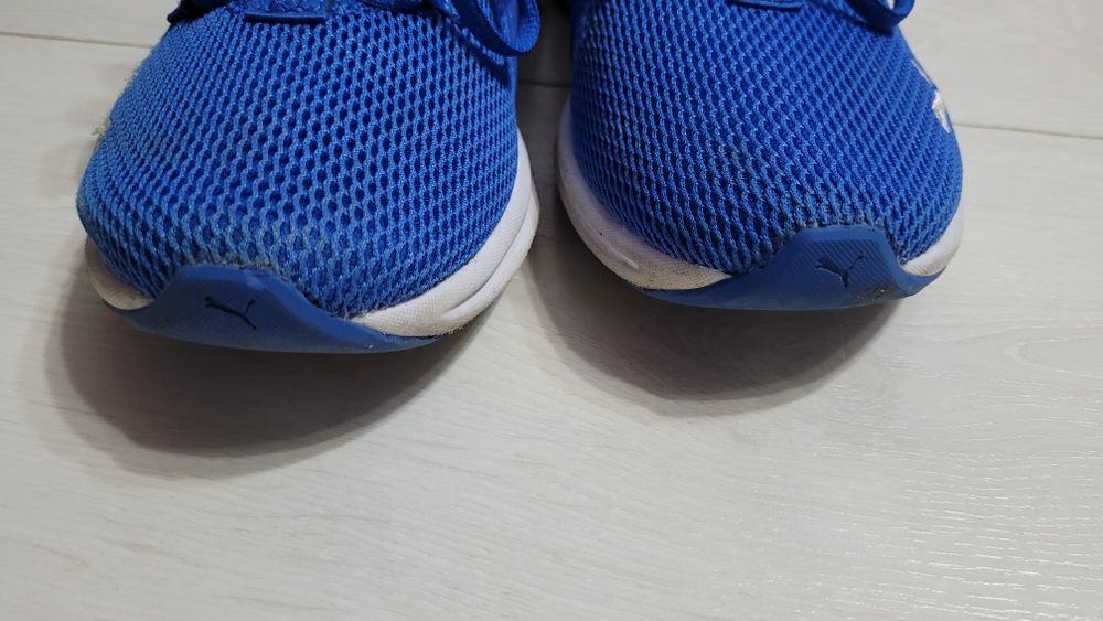 Sneakers Puma Enzo 2 Weave Jr. Marime 36, 22.5 cm, perfecta stare,