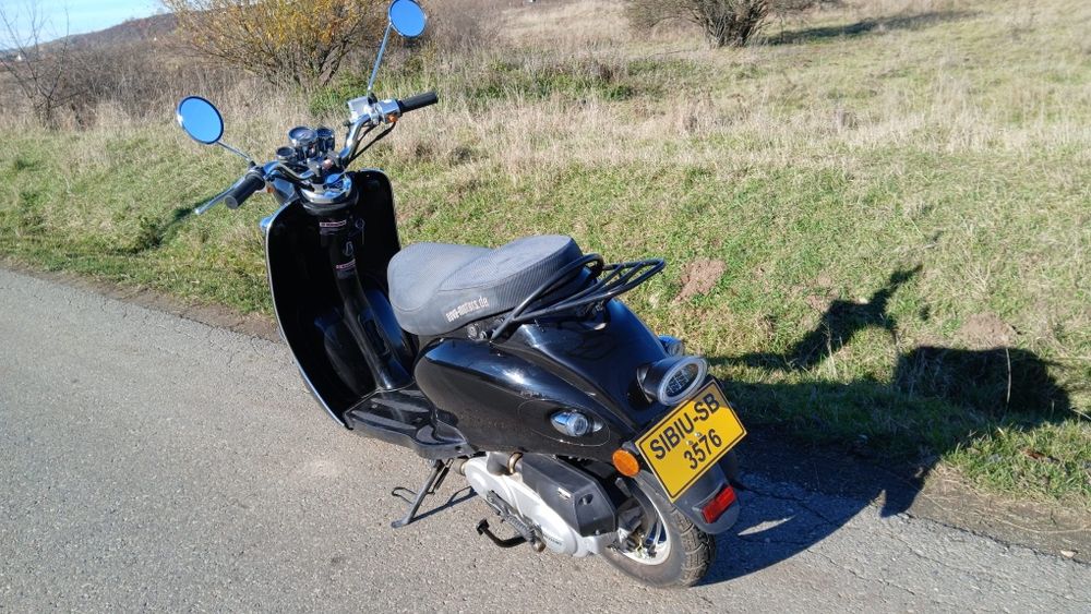 Scuter Nova Motors Fabricație 2024 Inmatriculat