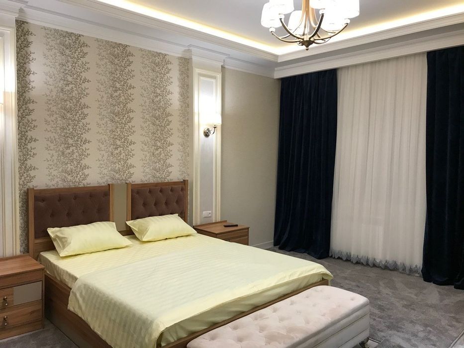 4-комнатная квартира в новостройке Huvaydo Residence, метро Беруний ар