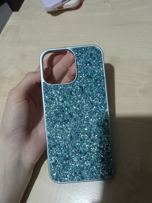 Продам чехлы на айфона 16 про макс