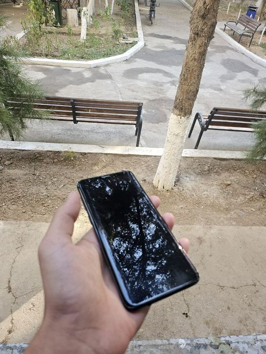 Samsung galaxy S9+  6/256 Gb xotira