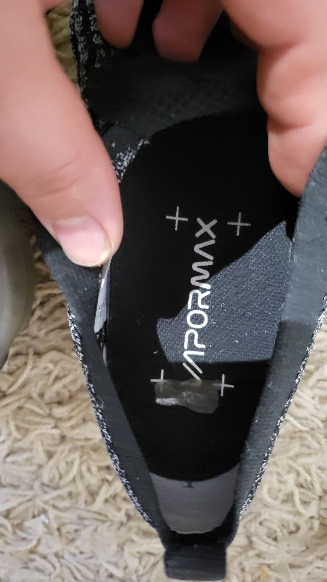 Маратонки Nike VaporMax размер 44.5 няма скъсано или спукано