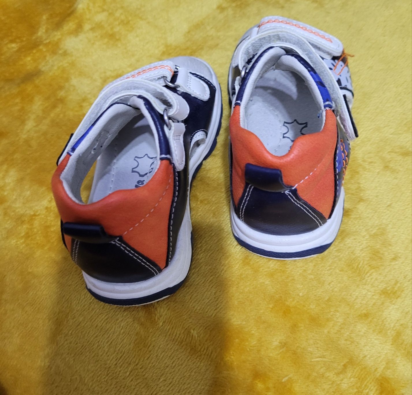 Sandale baieti M: 22  (14cm)
