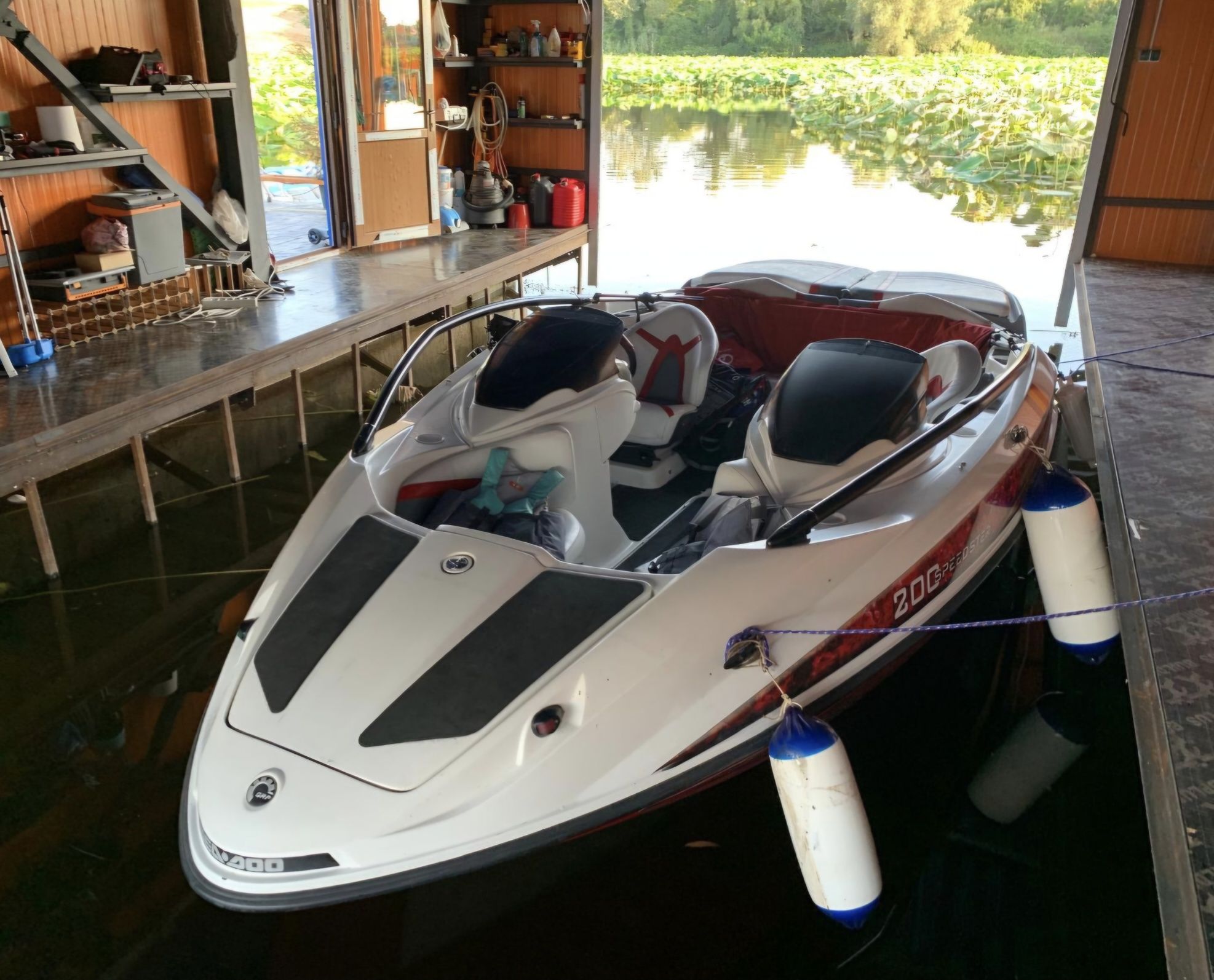 Barcă Sea-Doo BRP 200 Speedster 2015 – 430cp, Sonar Garmin, Peridoc