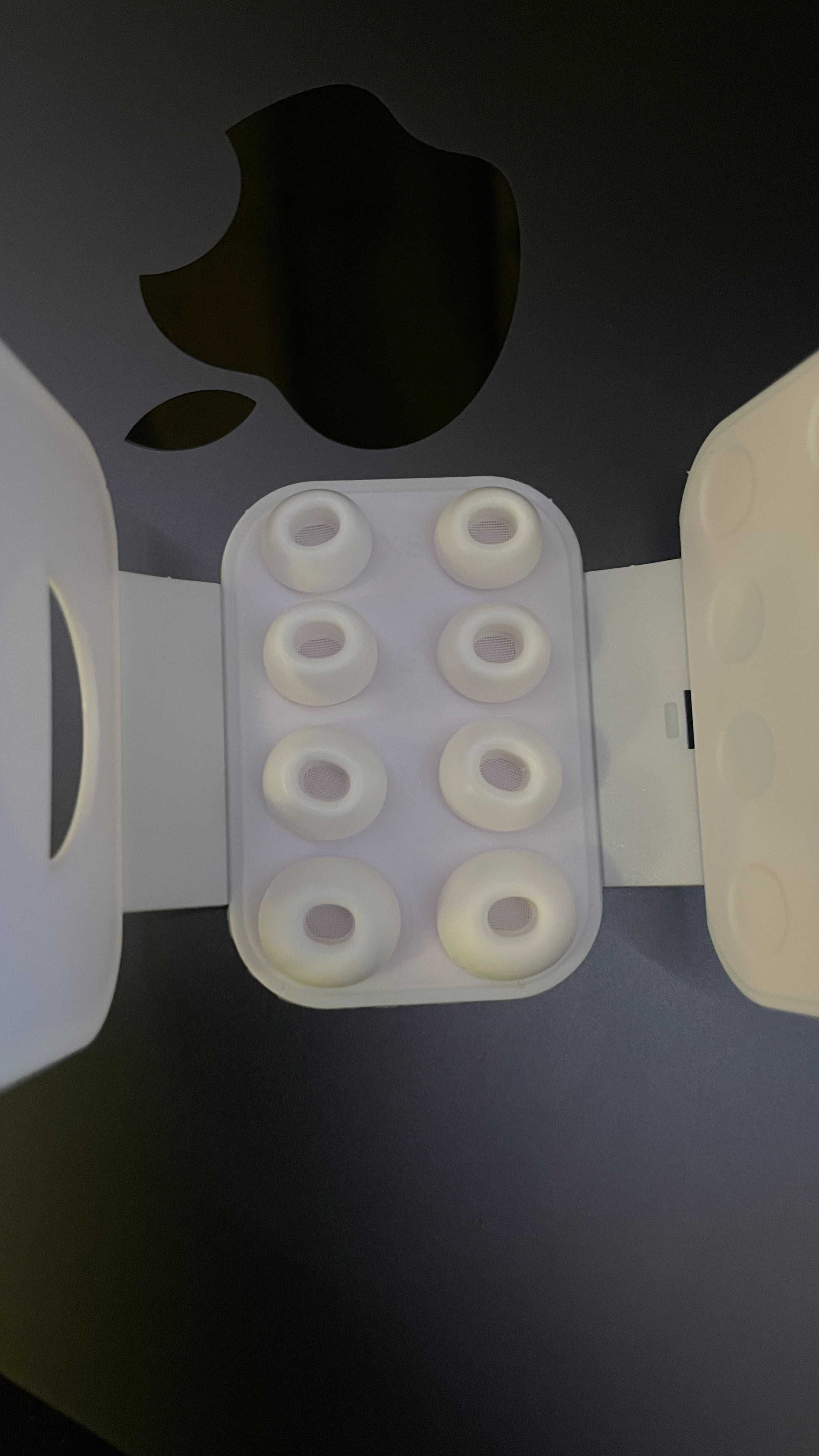 Тапички/Накрайници за AirPods Pro 1st & 2nd Gen - 4 Размера (XS/S/M/L)