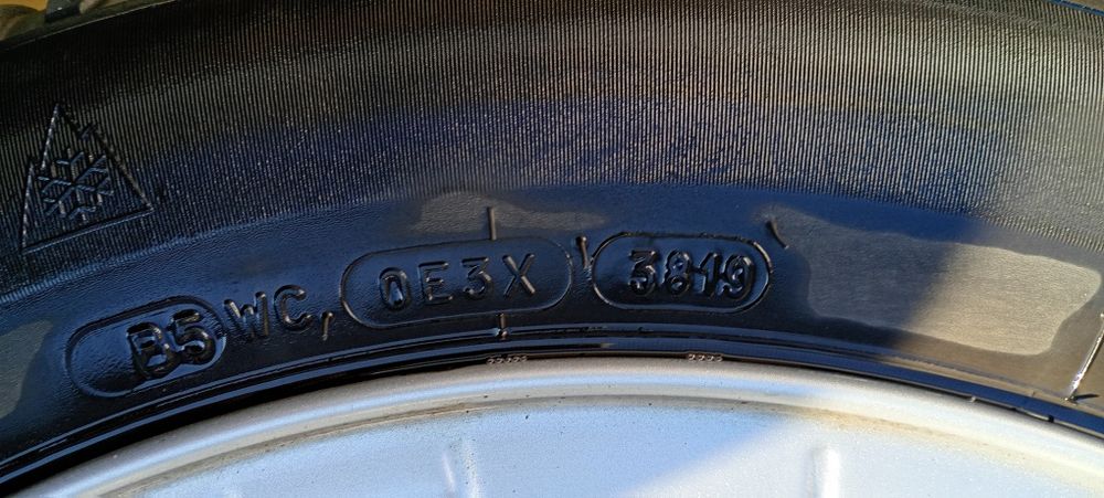 Roți complete de iarnă ptr BMW 5x120 în stare foarte bună pe 16