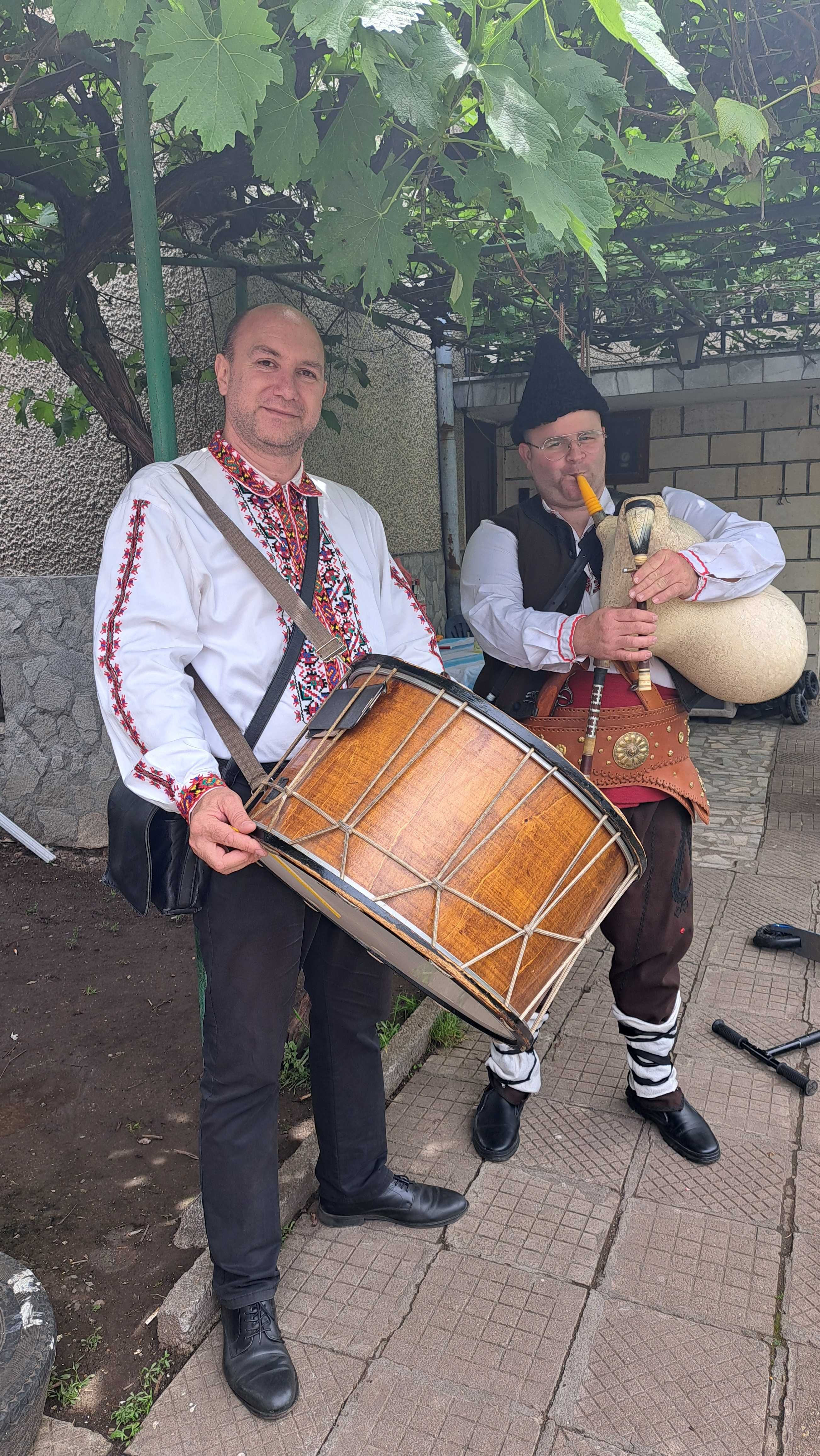 Оркестър за извеждане на булки