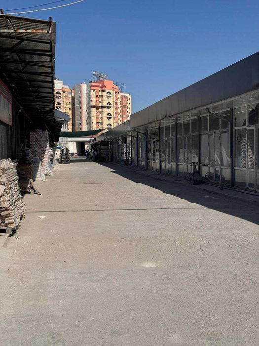 Земля с магазинами Куйлюк Строительный 47,6-соток кадастр есть