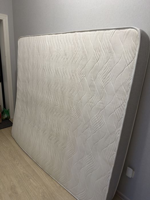 Отдам даром матрац