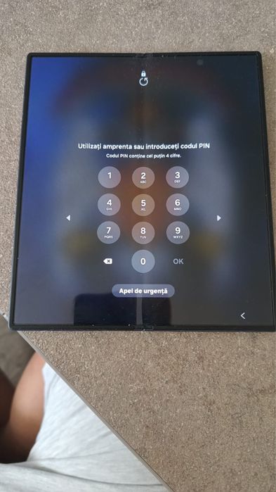 Vand samsung fold 6 cu garntie 12 g ram 256 g memorie