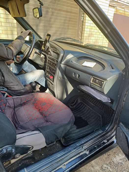 Продам машину за 600000т