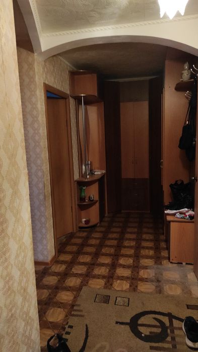 Сдам 2 х комнатную квартиру в 4 микрорайон 3 этаж