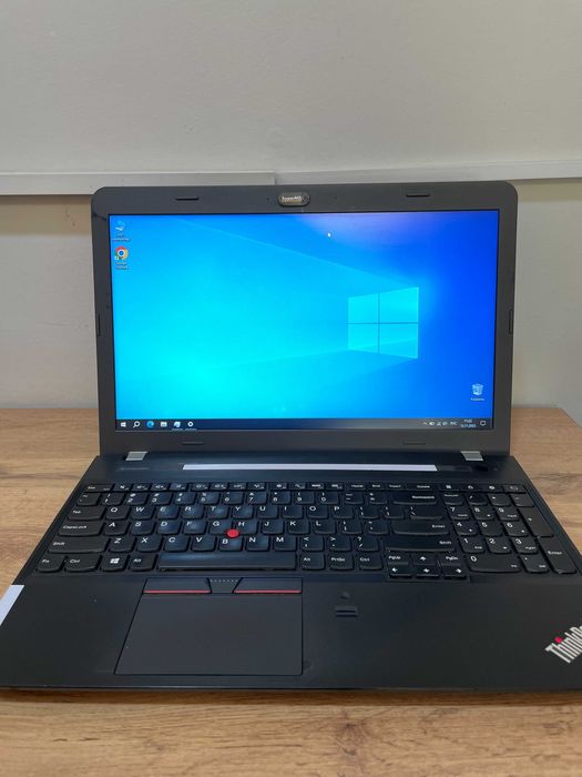 Noutbook sotiladi Lenevo Thinkpad 15,6"