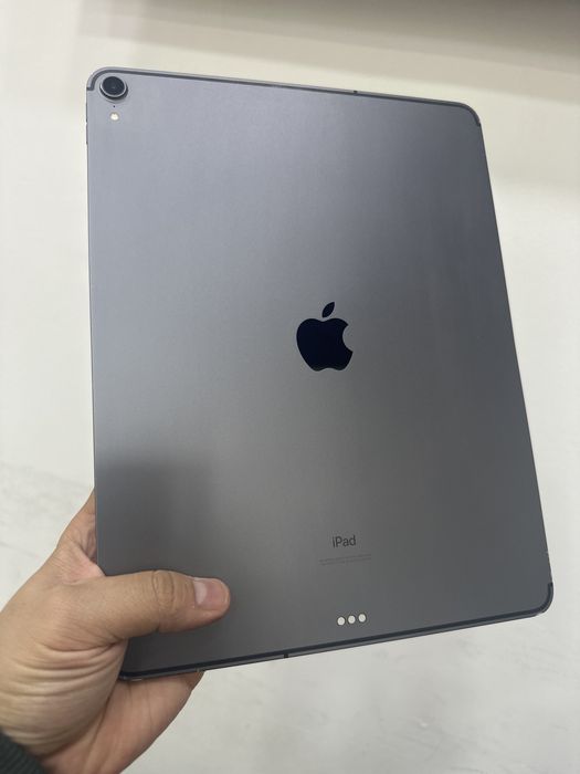 iPad Pro 12.9” 3 th 64GB